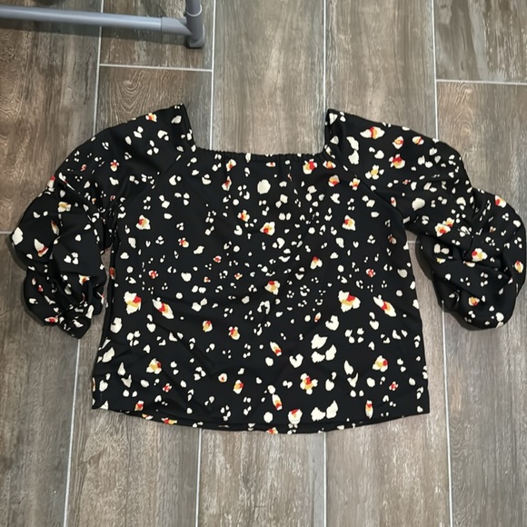Super cute and unique Halogen from Nordstrom blouse. Sz L - Picture 5 of 5